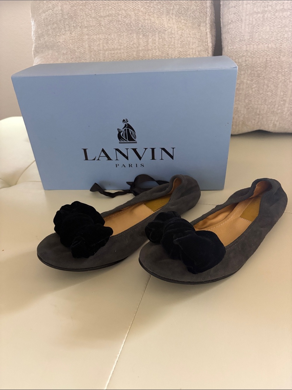 Lanvin Gray Suede Ballet Flats with Black Velvet Rosette